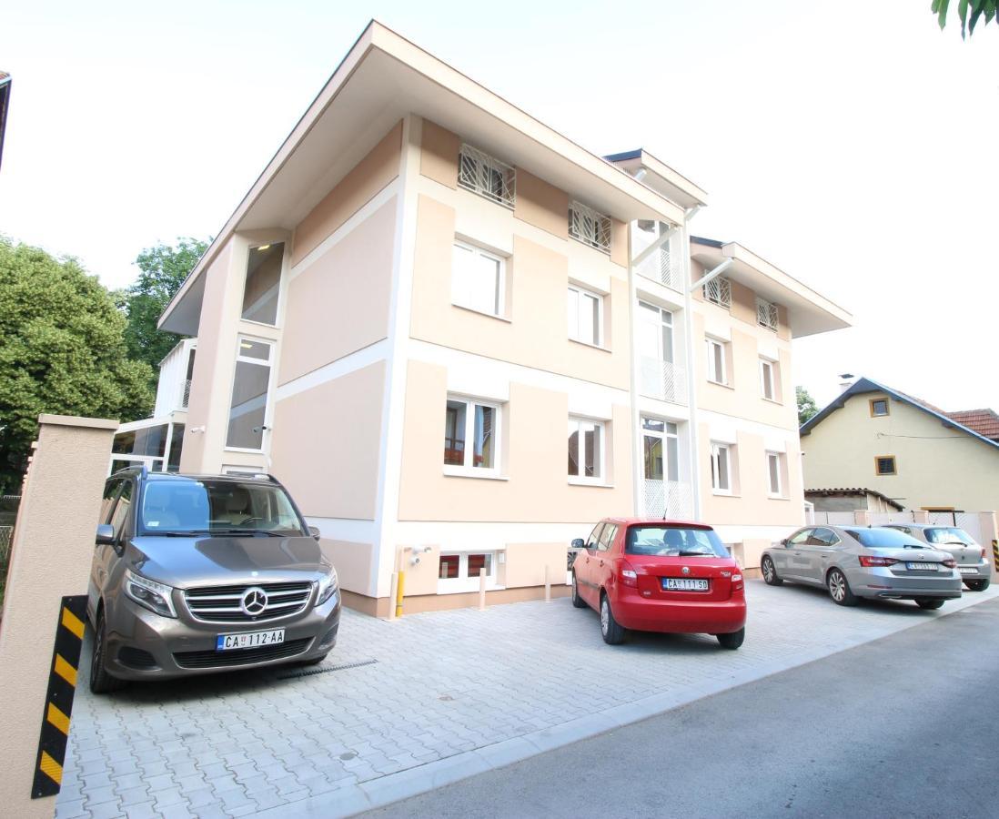 Grand Park Rooms & Apartments Čačak 외부 사진