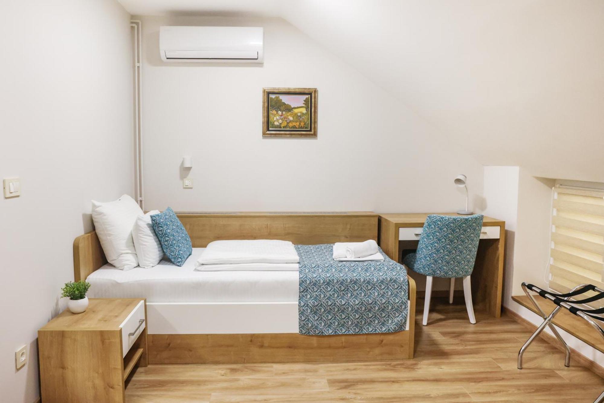 Grand Park Rooms & Apartments Čačak 외부 사진