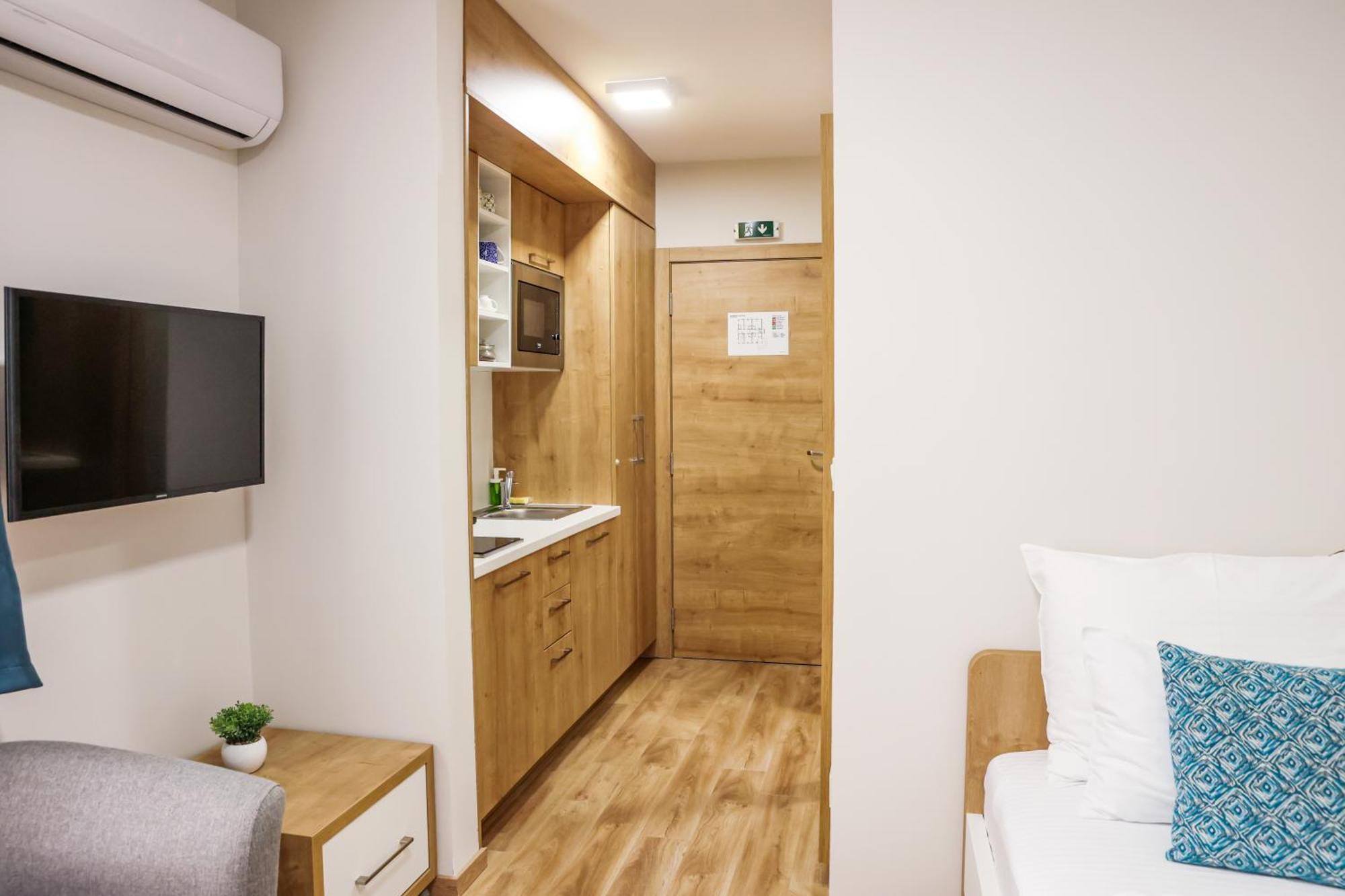Grand Park Rooms & Apartments Čačak 외부 사진