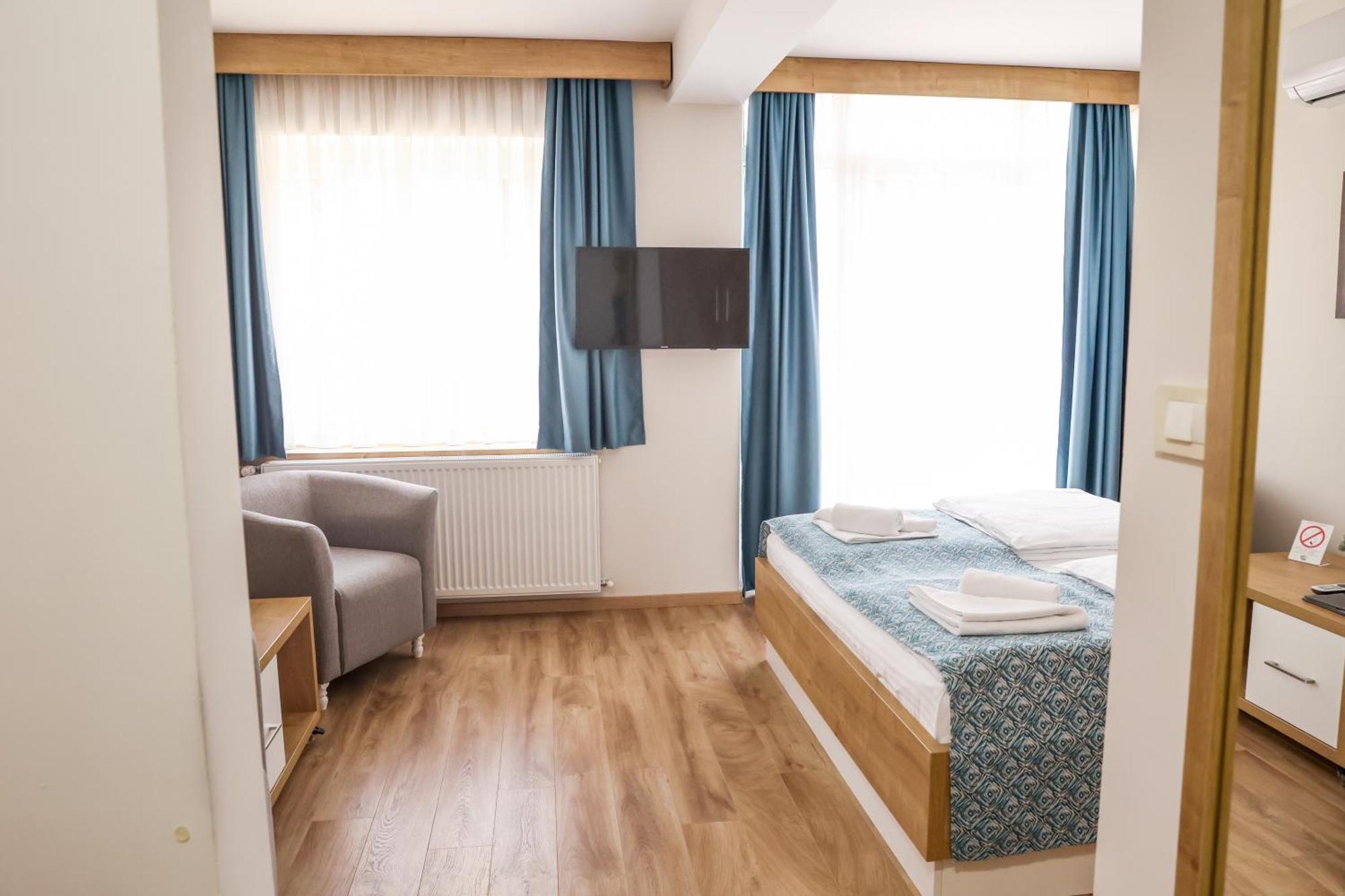 Grand Park Rooms & Apartments Čačak 외부 사진