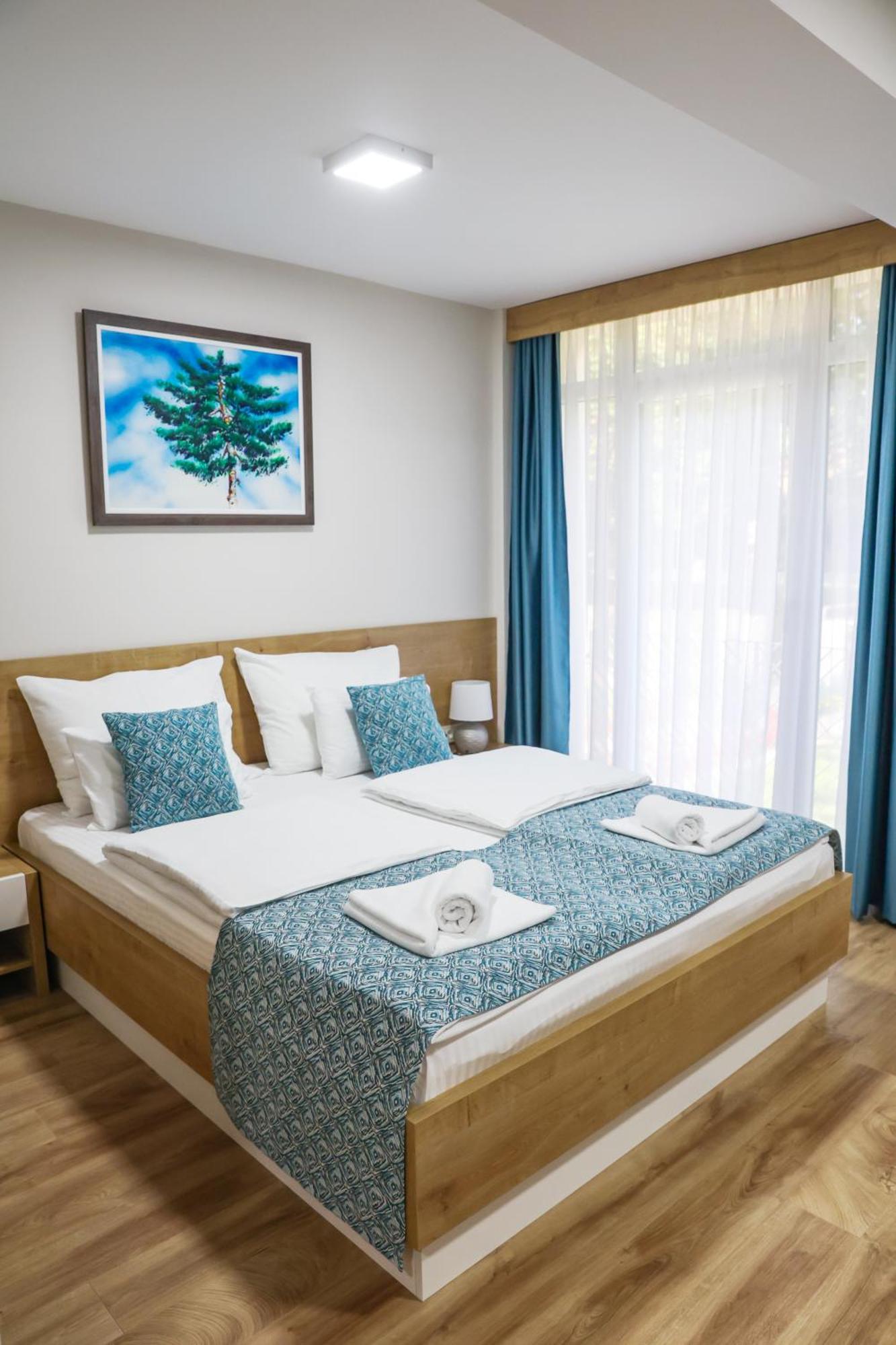 Grand Park Rooms & Apartments Čačak 외부 사진